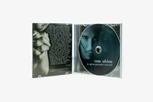 CD - Cem Adrian | Aşk Bu Gece Şehri Terk Etti - görsel 2