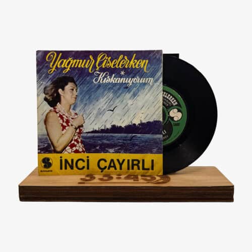 İnci Çayırlı Yağmur Çiselerken / Kıskanıyorum Plak | 3345 Records